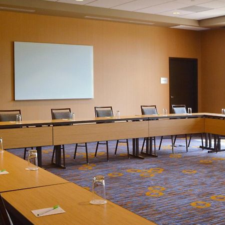 Courtyard By Marriott Youngstown Canfield Eksteriør bilde