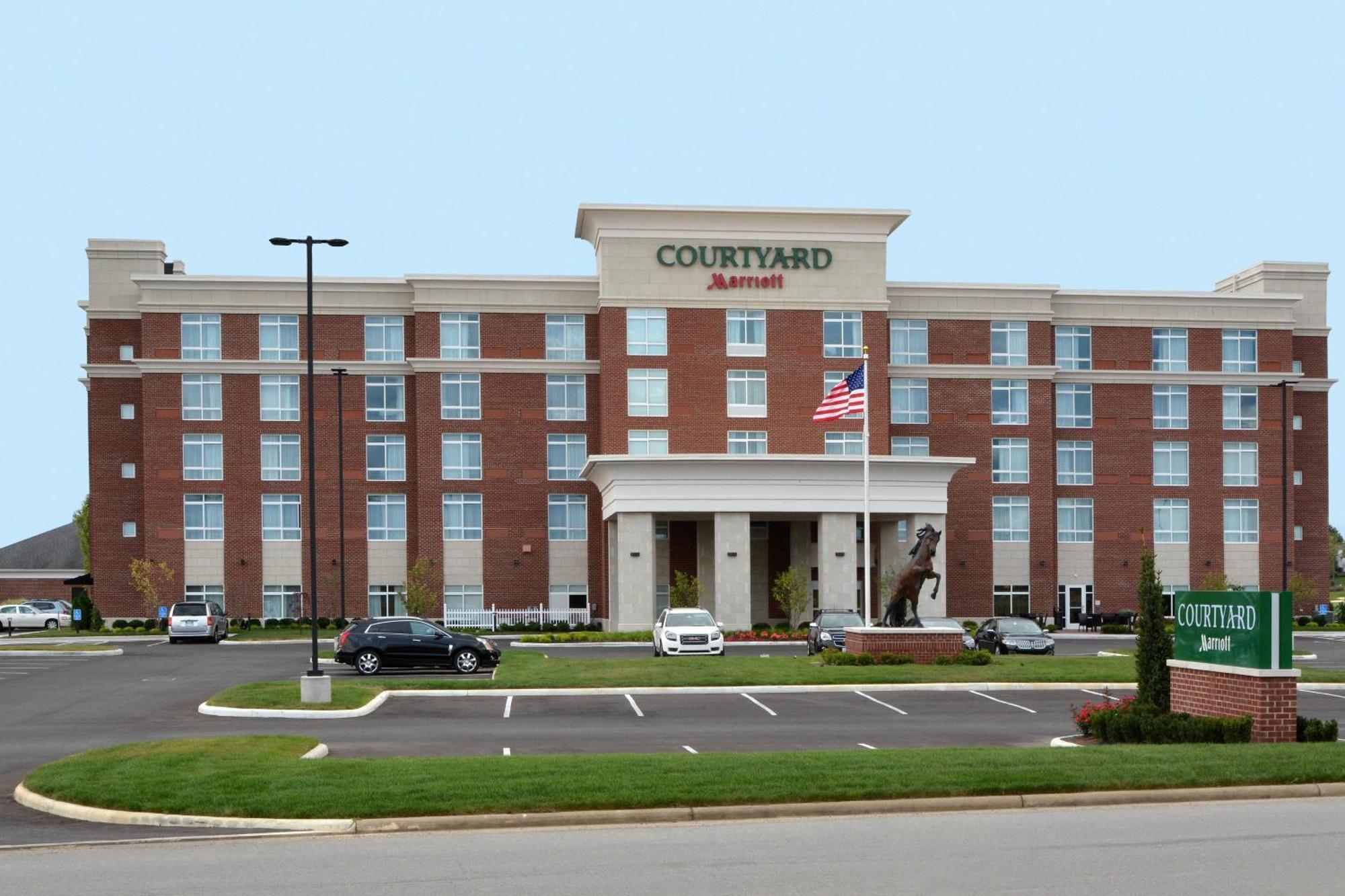 Courtyard By Marriott Youngstown Canfield Eksteriør bilde
