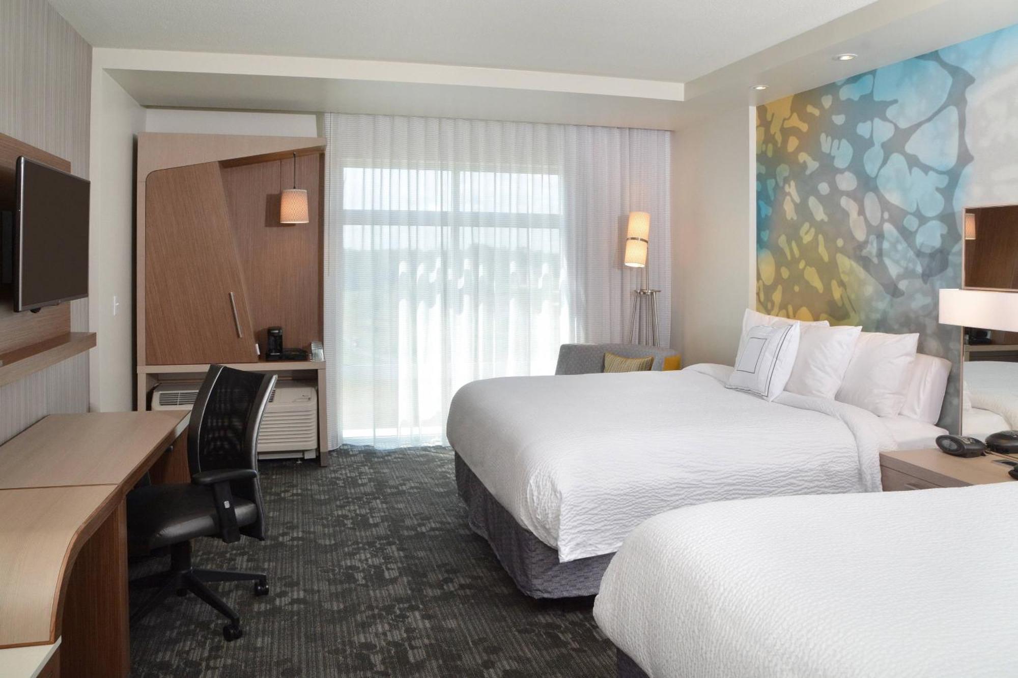 Courtyard By Marriott Youngstown Canfield Eksteriør bilde